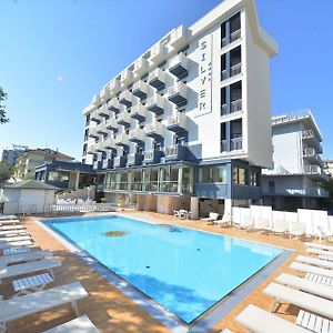 Hotel Silver